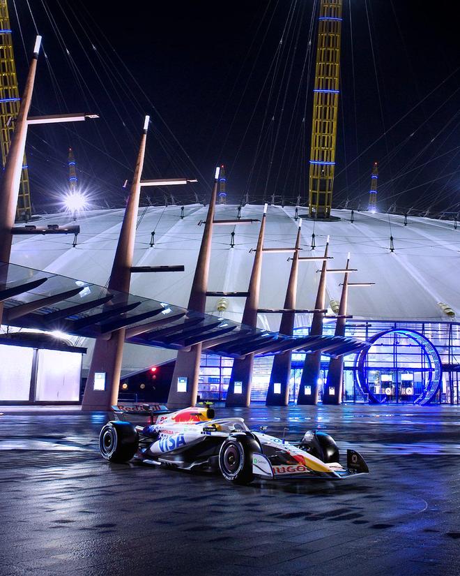 哈斯车队完胜红牛二队,阿隆索刷新纪录 哈斯车队完胜红牛二队,阿隆索刷新纪录