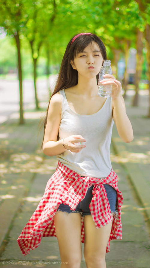 梅赛德斯鏖战红牛，皮亚斯特里，新王踩过巨人的肩膀